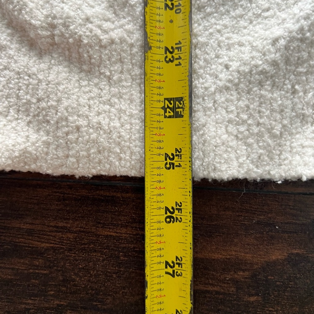 Club Monaco Cream Crewneck Sweater - Picture 6 of 8
